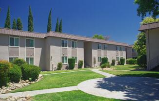 2 beds, 1 bath, 850 sqft, $1,650, Unit 30