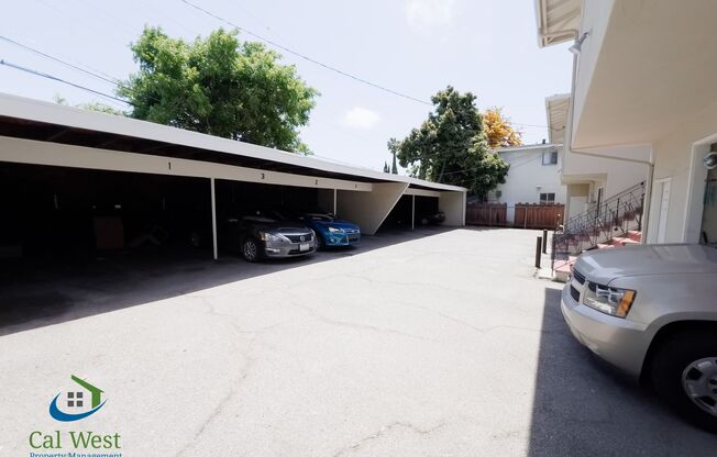 $1695.00 - Upstairs Studio Available Now in San Jose Near 280/87 Freeways!