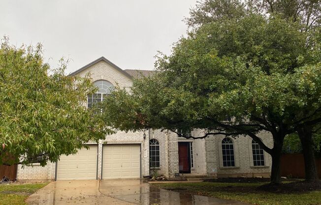 Gorgeous 4 Bed / 2.5 Bath with Pool in Cedar Park