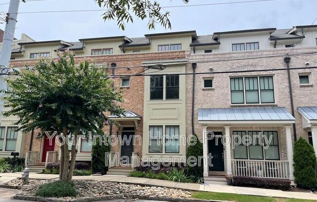 210 MARION PL NE