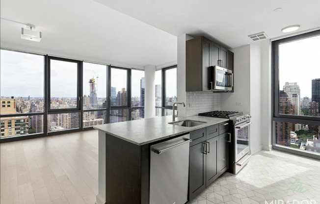 2 beds, 2 baths, $10,250, Unit 4510