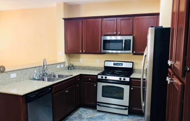 3 beds, 2.5 baths, $1,745, Unit # 14102