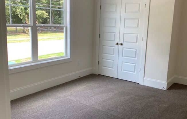 3 beds, 2.5 baths, $2,900