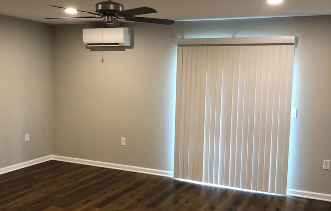 Studio, 1 bath, 500 sqft, $800, Unit E 104