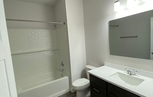 3 beds, 3.5 baths, 2,358 sqft, $3,200, Unit 4888-334