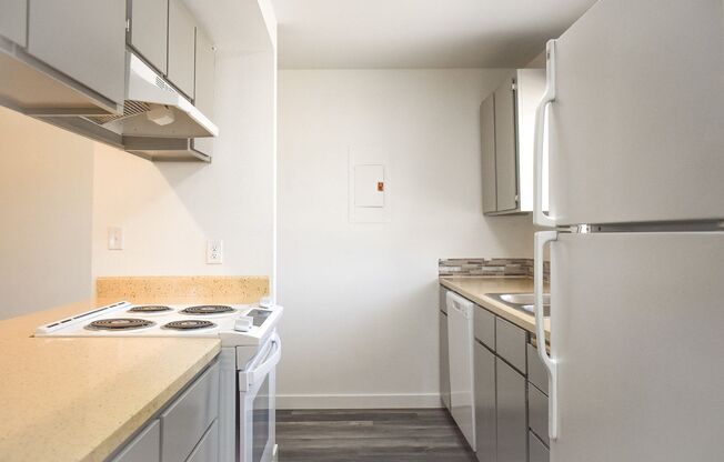 1 bed, 1 bath, 700 sqft, $1,225, Unit 234-J