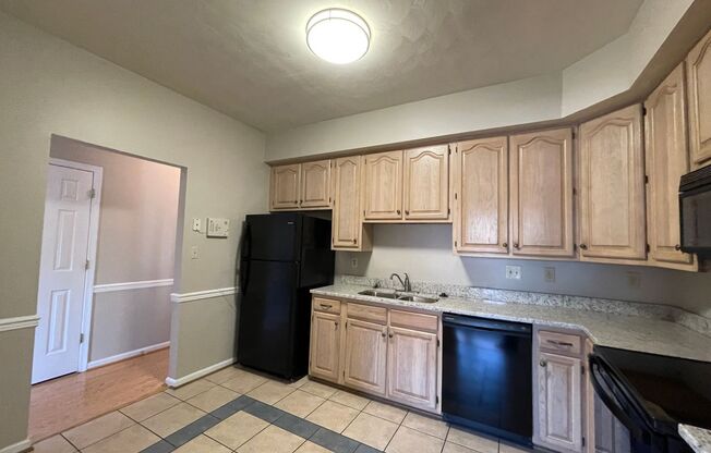 3 beds, 2.5 baths, $2,000