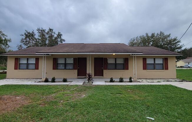 Charmin 3/1 Duplex In Groveland FL