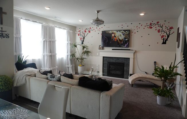 2 Story Corner Lot Home for Lease in Kennedy Farms in Ridgefield - 4201 S. Willow Dr