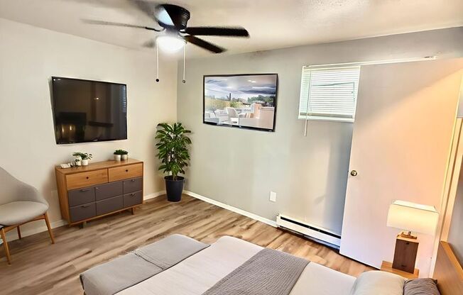 1 bed, 1 bath, $795, Unit 13