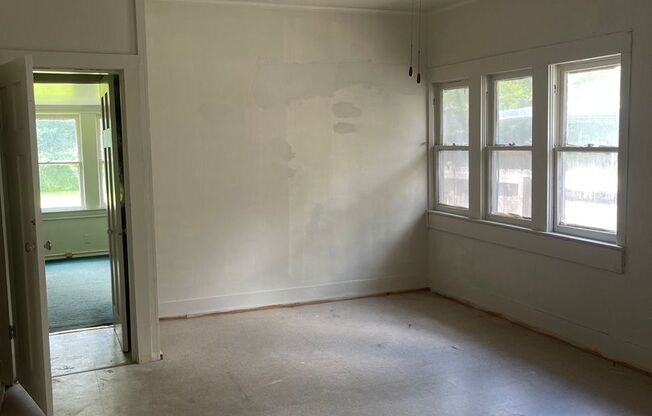 3 Bedroom, 2 Bathroom Home for Rent