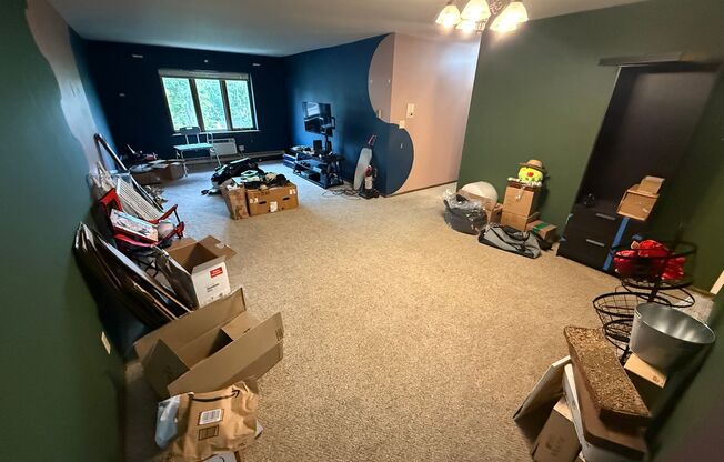 425 E. Henry Clay St.