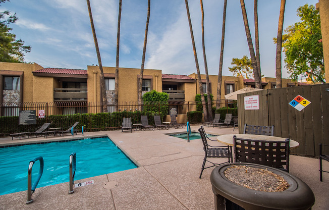 Upgraded Condo near Oldtown