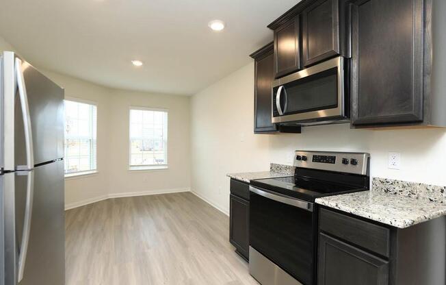 424 ELAINE VLY DR