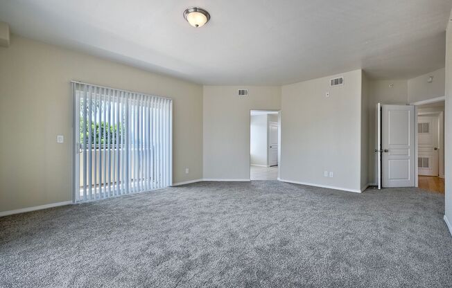 4 beds, 3.5 baths, 2,800 sqft, $4,695, Unit 210