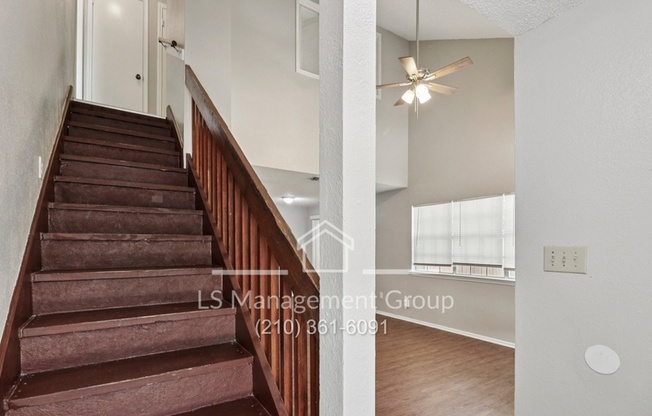 6720 WINDSOR HOLW DR