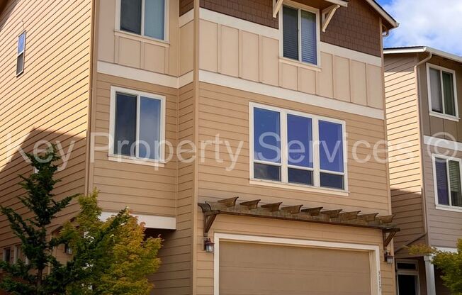 Hazel Dell 5 Bedroom Close to Amenities!