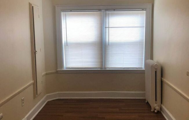Whitestone Manor Apartments