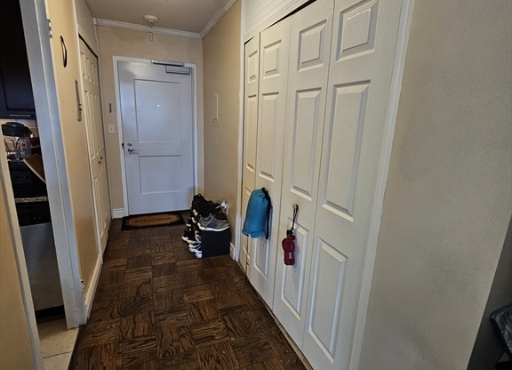 1 bed, 1 bath, 833 sqft, $3,150, Unit 5A
