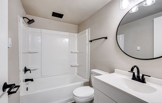 1 bed, 1 bath, 525 sqft, $1,049, Unit 1005 - 1C