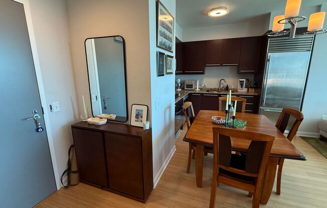 1 bed, 1 bath, $5,950, Unit 425 1st Street, #4504