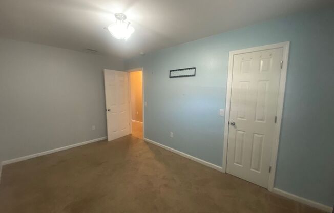 3 beds, 2 baths, $2,200