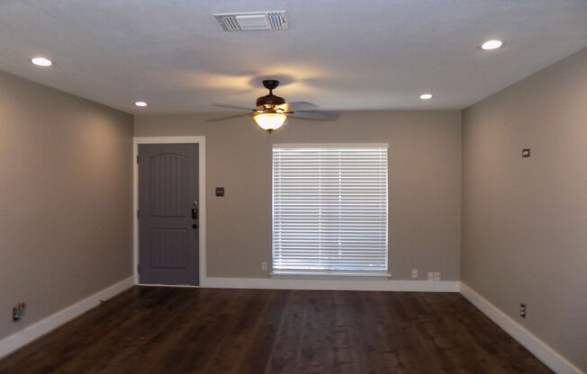 14139 Swallow Dr