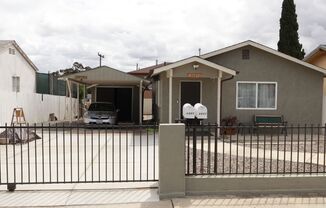 Single 2 bedrooms 2 baths house in San Diego CA.