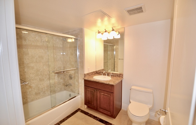 3 beds, 3.5 baths, $7,435, Unit Unit 102