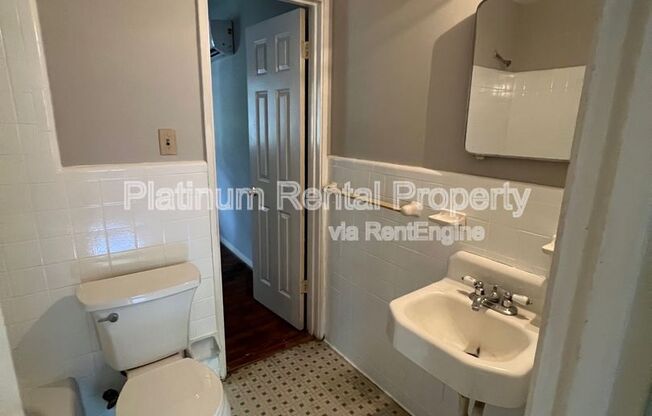 1 bed, 1 bath, 550 sqft, $1,000, Unit 6