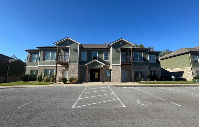 2 beds, 2 baths, 980 sqft, $975, Unit 222