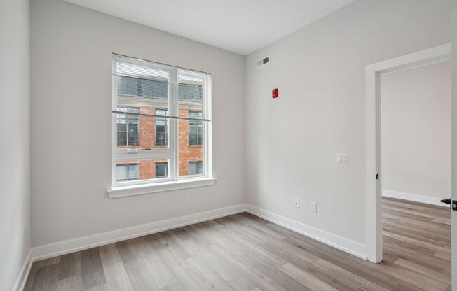 2 beds, 1 bath, 705 sqft, $2,050, Unit Unit 509