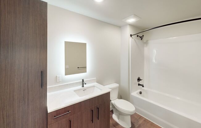 Studio, 1 bath, 400 sqft, $1,925, Unit 403