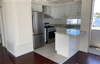 125 Hillcrest Dr