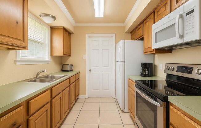 Great 3 Bed, 3 Bath Duplex for Fall 2026 Pre-Lease