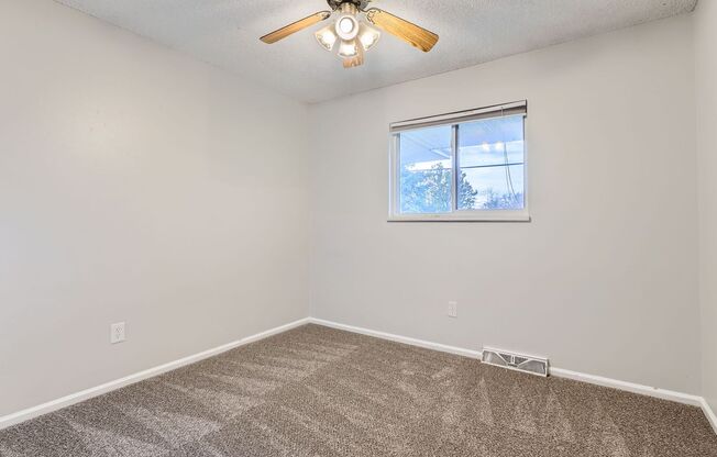 3BD/2BTH CONDO NEAR DTC!!!!