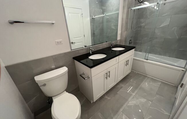 4 beds, 2.5 baths, 1,500 sqft, $4,900, Unit 927-104
