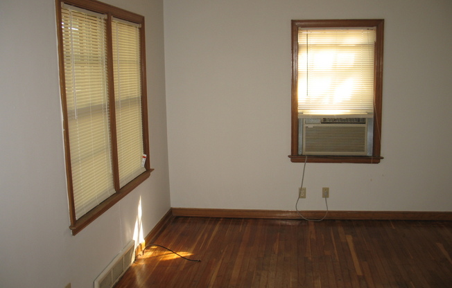 2 Bedroom House For Rent-5445 Huntington Ave.