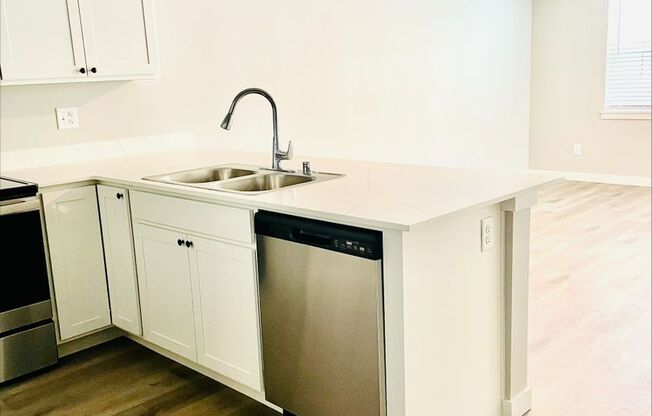 Newer Two Bedroom Apartment!