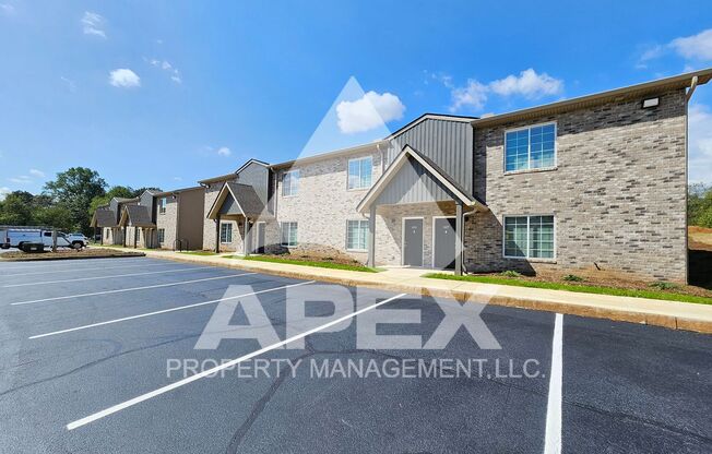 MOVE-IN SPECIAL, $1 RENT!!  AVALON TOWNHOMES – BRAND NEW 3 Bd/2.5 Ba Townhome off Topside Road with convenient access to Maryville or Knoxville!