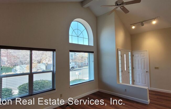 6244 Sunrise Meadows Loop