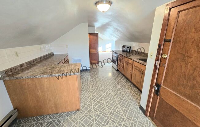 1 bed, 1 bath, 536 sqft, $775, Unit Apt 3