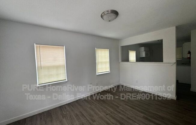 2215 JB Jackson Jr Blvd