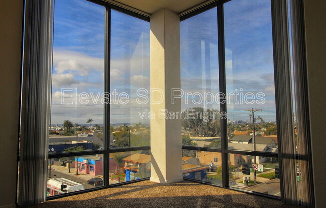 2 beds, 2 baths, 1,047 sqft, $2,895, Unit 412
