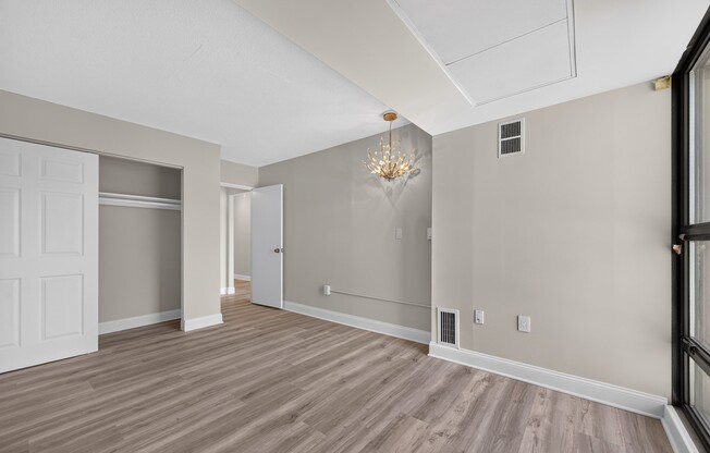 2 beds, 1 bath, 890 sqft, $3,500, Unit 308