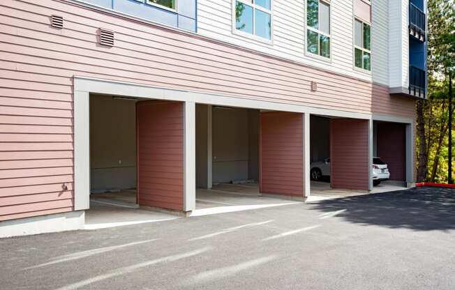 Windsor at Amberglen Apartments | Exterior