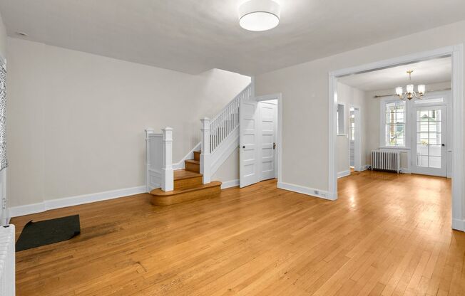 3 Bed 2 Bath - Glover Park Row Home - Finished Basement