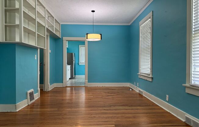 Charming Updated 2-Bed Ranch in the Heart of Benson – Hardwood Floors, Garage & More!