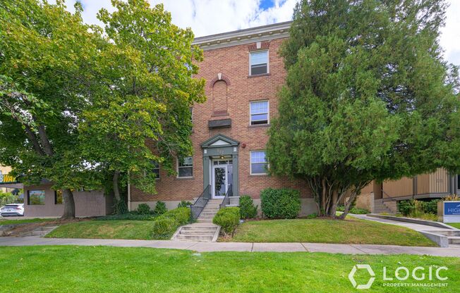 Stunning Apartment Within Walking Distance To U of U!