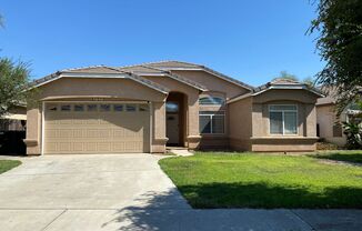 Charming Home for rent in Visalia, Ca